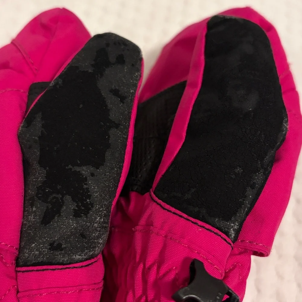 The North Face Kids' Fuchsia Mittens